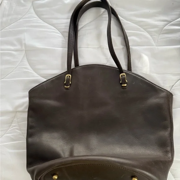 FOUNT Eloise Tote in EUC in Wolf. - Picture 1 of 5